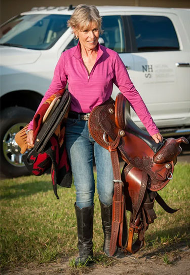 Letitia Glenn, founding owner and saddle systems designer for Natural Horseman Saddles, as well as the newly christened company, Contour Saddlery. 